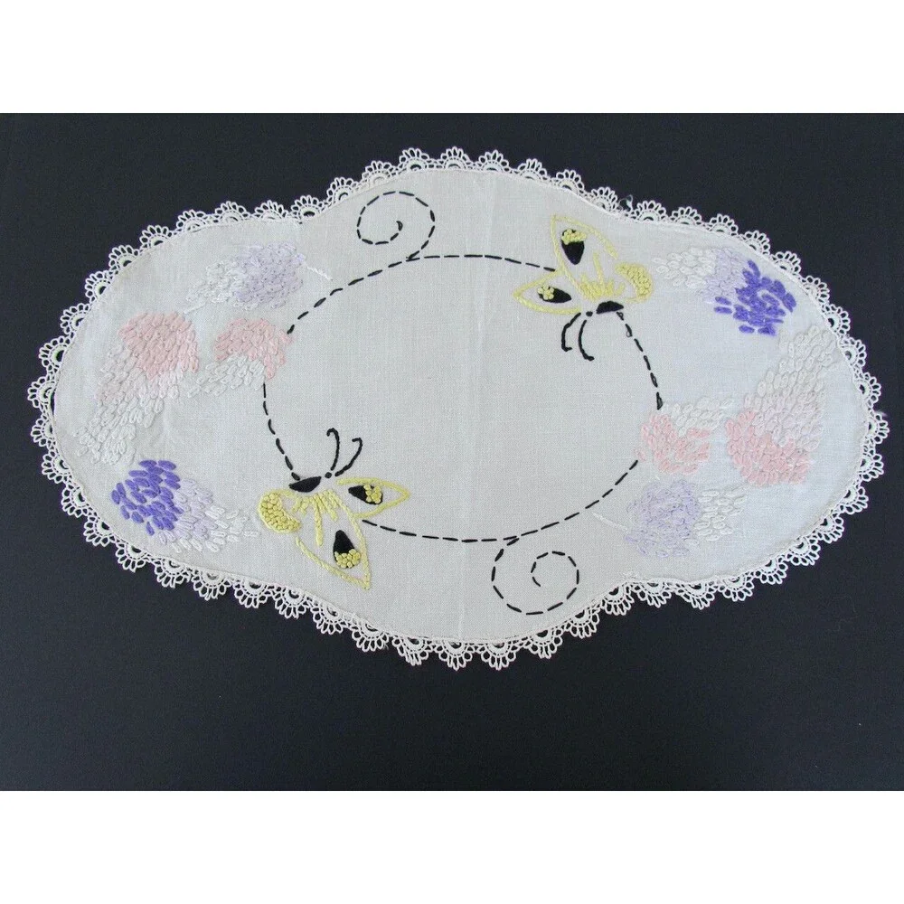 Vintage Butterfly Floral Doily Dresser Scarf Embroidery Set Linen Crochet Edges